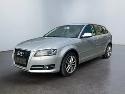 Silber Gebraucht 2012 Audi A3 Sportback Ambiente Limousine | 5.990 € (Guter Preis)