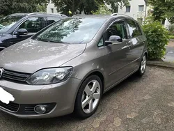 Beige Gebraucht 2012 VW Golf Sportsvan Van / Kleinbus | 9.000 €