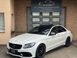 Weiß Gebraucht 2015 Mercedes C63S AMG AMG Limousine | 39.999 € (Teuer)