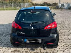 Schwarz Gebraucht 2006 Mitsubishi Colt Kleinwagen | 1.050 €