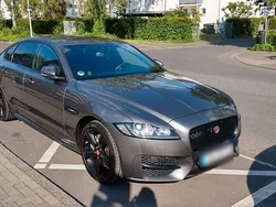 Grau Gebraucht 2018 Jaguar XF R-Sport Limousine | 20.500 € (Fairer Preis)