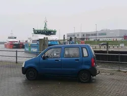 Blau Gebraucht 2002 Opel Agila Van / Kleinbus | 750 € (Guter Preis)