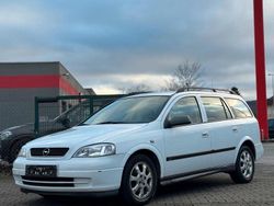 Weiß Gebraucht 2004 Opel Astra Kombi | 2.499 € (Fairer Preis)