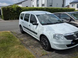 Weiß Gebraucht 2009 Dacia Logan MCV Kombi | 1.390 € (Guter Preis)