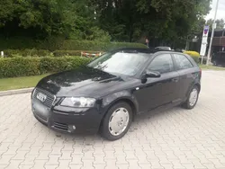 Schwarz Gebraucht 2006 Audi A3 Attraction Limousine | 2.900 € (Guter Preis)