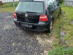 Gebraucht 2000 VW Golf IV Comfortline Limousine | 500 €