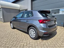 Graphitegrau metallic graphitegrau metallic Neu 2025 Skoda Fabia Selection Limousine | 22.030 € (Fairer Preis)
