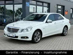 Weiß Gebraucht 2011 Mercedes E220 Limousine | 7.599 € (Superpreis)