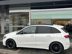 Weiß Gebraucht 2019 Mercedes B220 Style Van / Kleinbus | 25.700 € (Etwas zu teuer)