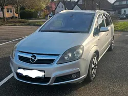 Silber Gebraucht 2006 Opel Zafira Van / Kleinbus | 2.000 € (Fairer Preis)