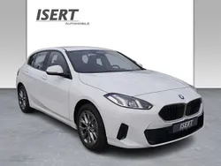 Weiß Gebraucht 2024 BMW 120 Performance Kleinwagen | 34.690 € (Superpreis)
