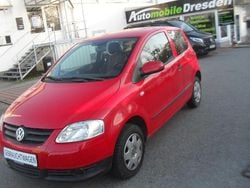 Rot Gebraucht 2005 VW Fox Basis Kleinwagen | 2.890 € (Etwas zu teuer)