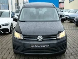 Schwarz Gebraucht 2019 VW Caddy Maxi Trendline Van / Kleinbus | 12.800 € (Guter Preis)