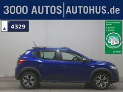 Blau Gebraucht 2023 Dacia Sandero Expression Kleinwagen | 14.380 € (Guter Preis)