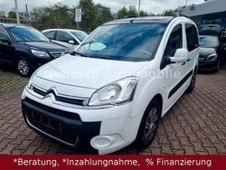 Weiß Gebraucht 2012 Citroën Berlingo Tendance Van / Kleinbus | 5.390 € (Guter Preis)