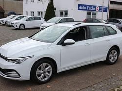 Weiß Gebraucht 2022 VW Golf VIII Life Kombi | 19.200 € (Superpreis)