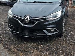 Schwarz Gebraucht 2017 Renault Scénic IV Bose Edition Van / Kleinbus | 6.890 €
