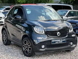 Schwarz Gebraucht 2019 Smart ForTwo Cabrio Prime Cabrio | 16.445 € (Guter Preis)