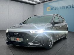 Grau Gebraucht 2023 Ford Focus ST-Line Kombi | 27.699 € (Etwas zu teuer)