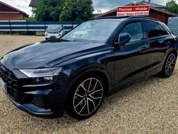 Schwarz Gebraucht 2020 Audi SQ8 Sport SUV | 52.900 € (Guter Preis)