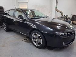 Schwarz Gebraucht 2007 Alfa Romeo 159 Distinctive Kombi | 2.990 € (Guter Preis)
