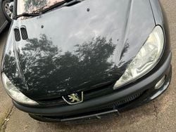 Schwarz Gebraucht 2005 Peugeot 206 Kleinwagen | 999 € (Fairer Preis)