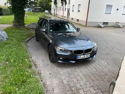 Grau Gebraucht 2014 BMW 320 Kombi | 9.199 € (Superpreis)