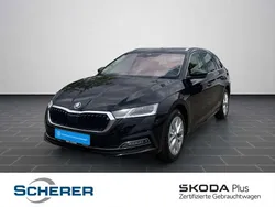 Blackmagic perleffekt (metallic) Gebraucht 2024 Skoda Octavia Style Limousine | 26.950 € (Guter Preis)