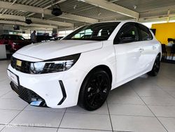 Banquise weiss Gebraucht 2024 Opel Corsa Limousine | 16.900 € (Guter Preis)