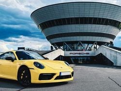 Gelb Gebraucht 2021 Porsche 911 Carrera 4S Coupé | 129.449 € (Superpreis)