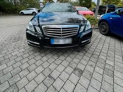 Schwarz Gebraucht 2014 Mercedes E350 Kombi | 5.999 €