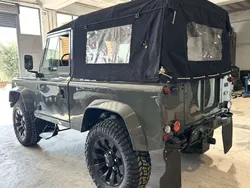Grau Gebraucht 1989 Land Rover Defender SUV | 167.990 €