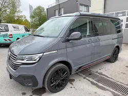 Grau Gebraucht 2024 VW T6.1 Edition Van | 73.000 €