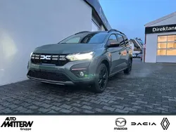 Grau Neu 2025 Dacia Jogger Extreme Van / Kleinbus | 23.020 € (Fairer Preis)