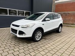 Weiß Gebraucht 2016 Ford Kuga Titanium SUV | 11.999 € (Guter Preis)