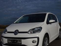 Weiß Gebraucht 2018 VW up! Sound Kleinwagen | 6.299 € (Superpreis)