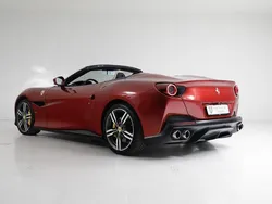 Rot Gebraucht 2019 Ferrari Portofino Cabrio | 215.638 €
