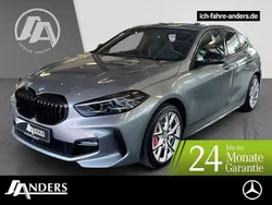Grau grau Gebraucht 2023 BMW 118 M Sport Kleinwagen | 30.114 € (Etwas zu teuer)