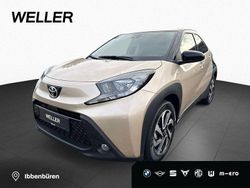 Ginger beige / night sky black (beige) Neu 2025 Toyota Aygo X SUV | 15.499 € (Guter Preis)