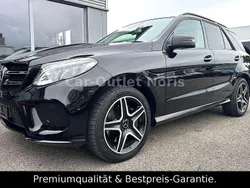 Schwarz Gebraucht 2017 Mercedes GLE450 AMG AMG SUV | 32.990 € (Guter Preis)