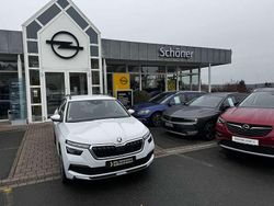 Weiß Gebraucht 2024 Skoda Kamiq Selection SUV | 24.500 € (Fairer Preis)