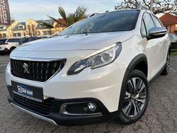 Weiß Gebraucht 2016 Peugeot 2008 Allure SUV | 8.990 € (Fairer Preis)