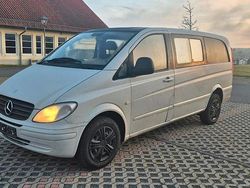 Grau Gebraucht 2004 Mercedes Vito Van | 2.300 € (Guter Preis)
