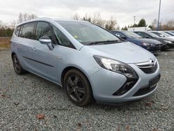 Silber Gebraucht 2016 Opel Zafira Tourer Van / Kleinbus | 8.499 € (Guter Preis)