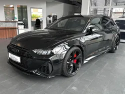 Mythosschwarz metallic Gebraucht 2021 Audi RS6 Sport Kombi | 89.890 € (Superpreis)