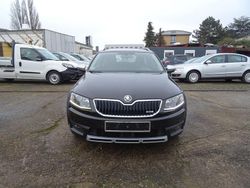 Schwarz Gebraucht 2016 Skoda Octavia Scout 4x4 Kombi | 9.500 € (Superpreis)