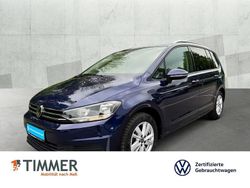 Blau Gebraucht 2024 VW Touran Comfortline Van / Kleinbus | 32.430 € (Fairer Preis)