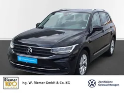 Schwarz Gebraucht 2022 VW Tiguan Active SUV | 25.949 € (Guter Preis)
