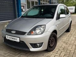 Silber Gebraucht 2008 Ford Fiesta S Kleinwagen | 1.890 € (Fairer Preis)