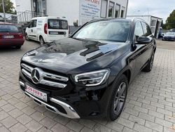 Schwarz Gebraucht 2020 Mercedes GLC300e SUV | 35.990 € (Etwas zu teuer)